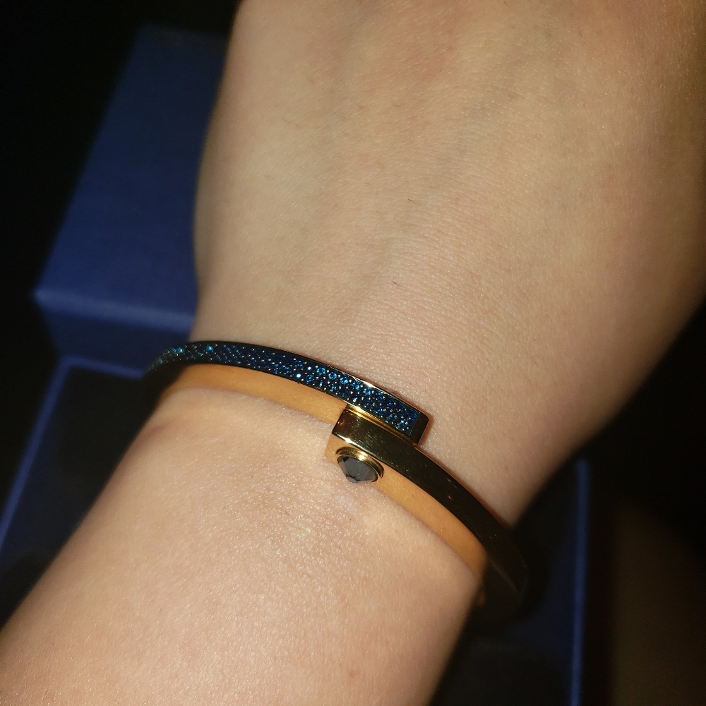 Blue Swarovski Crystal Gold Bangle